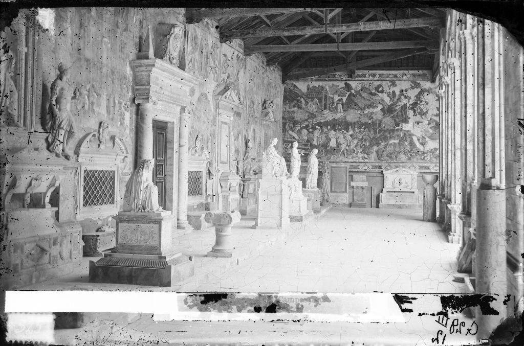 Pisa - Camposanto - Vedute (negativo) di Anonimo (XIX/ XX)