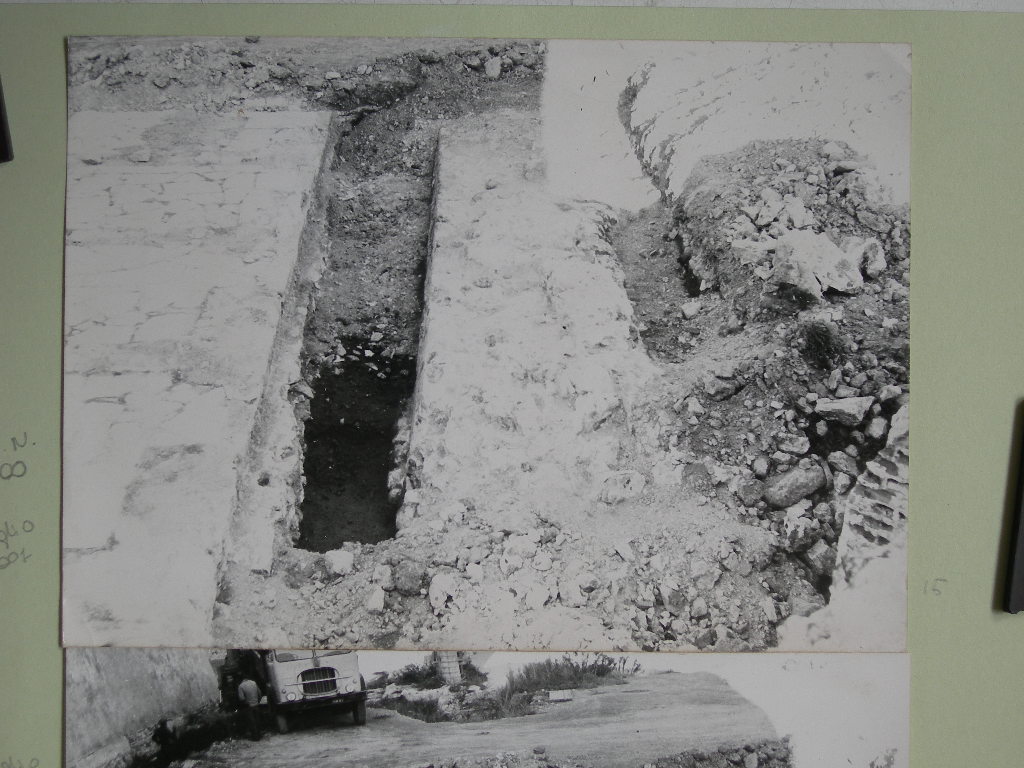 Portoferraio. Veduta di macerie (positivo) di Anonimo (XX)