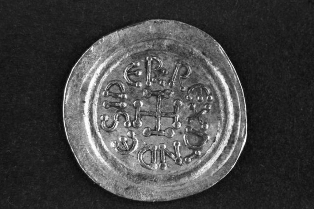 moneta - ambito longobardo (secc. VII/ VIII)