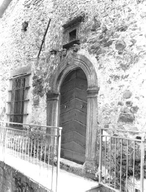 portale - bottega massese (sec. XVII)
