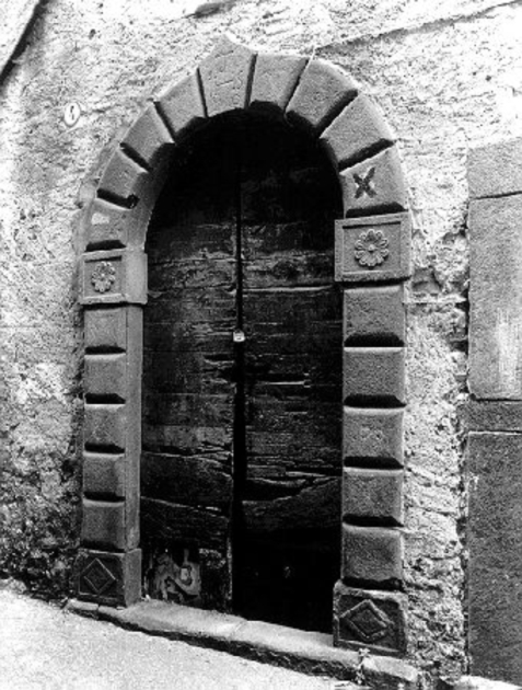 portale - bottega massese (sec. XVIII)