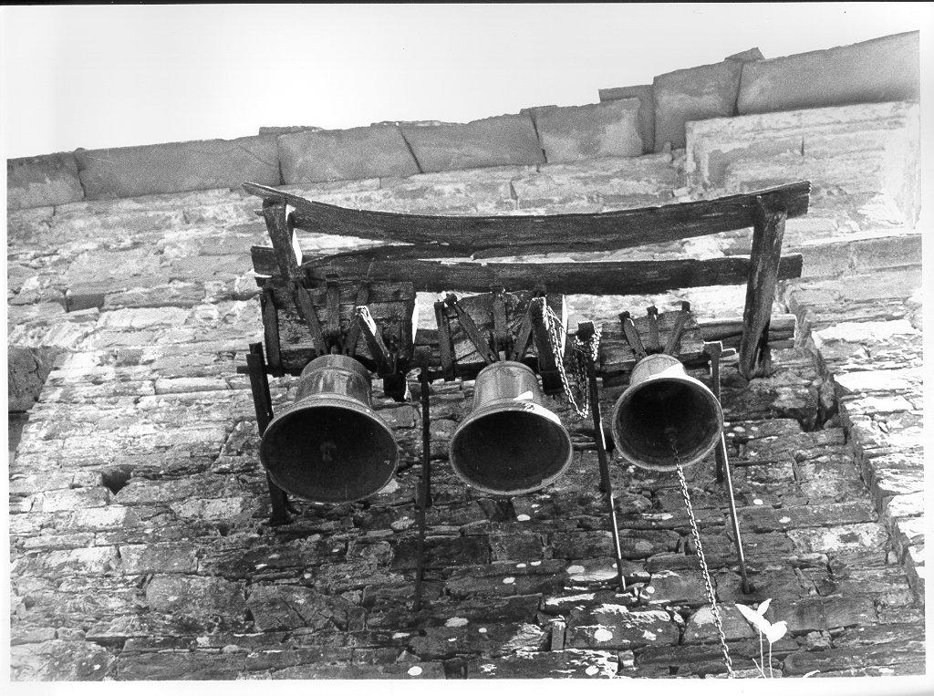 campana, serie - bottega toscana (seconda metà sec. XIX)