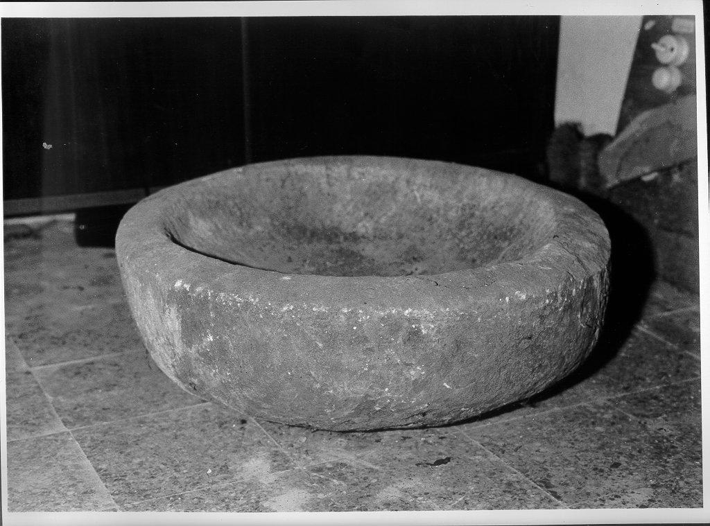 vasca - ambito lunigianese (sec. XVII)