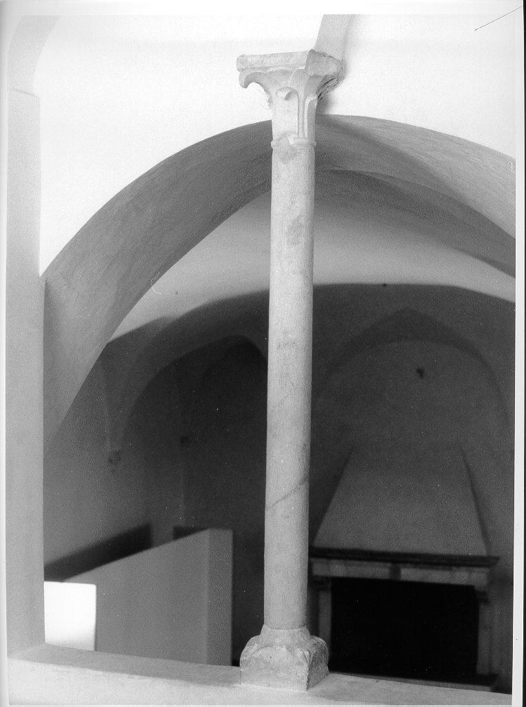 colonna, opera isolata - bottega toscana (sec. XVI)