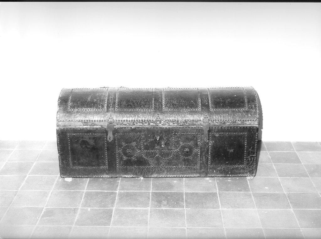 baule, opera isolata - bottega toscana (sec. XVIII)