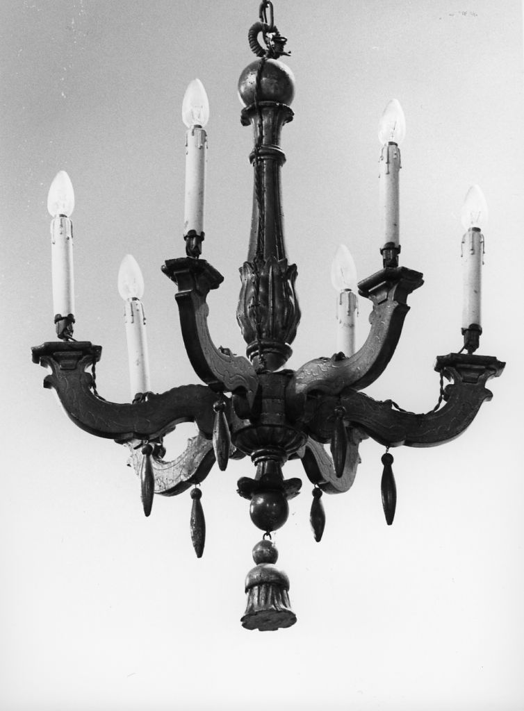 lampadario - a bracci, serie - ambito lunigianese (sec. XIX)