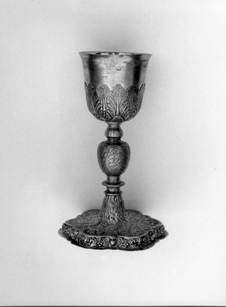 calice - manifattura lucchese (prima metà sec. XVII)