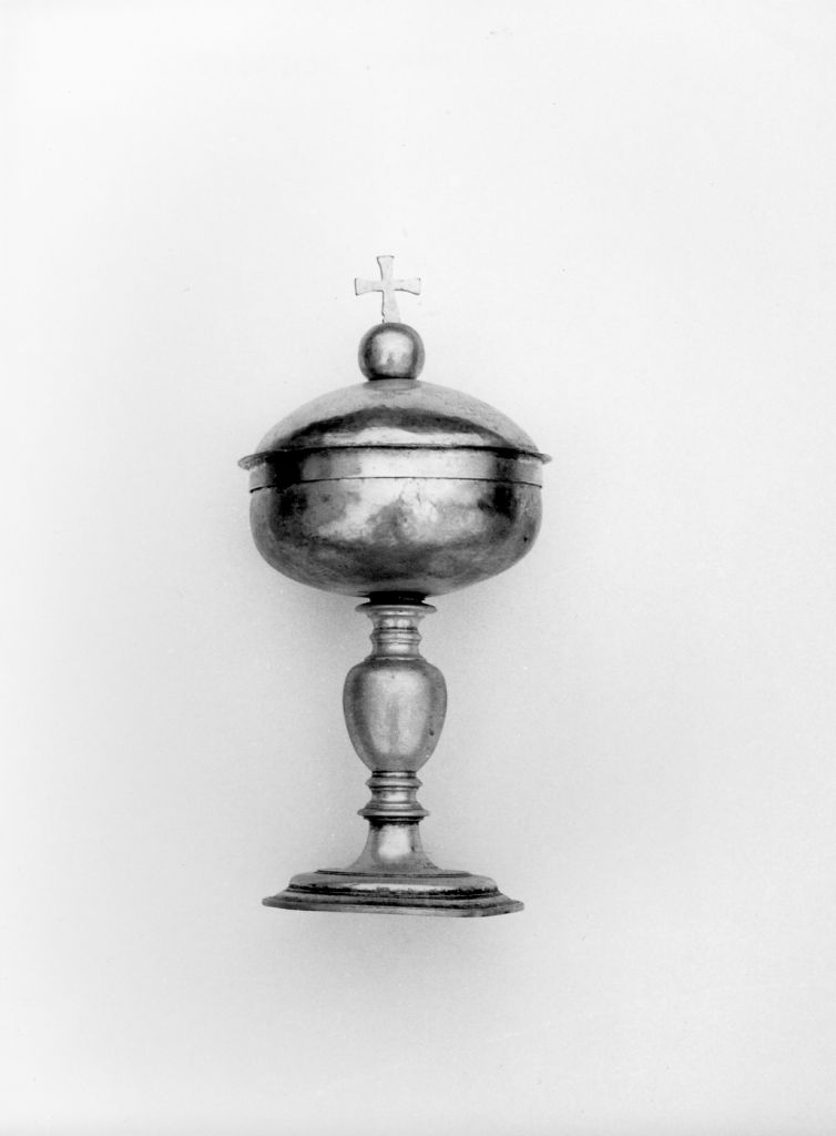 pisside - bottega ligure (prima metà sec. XVII)