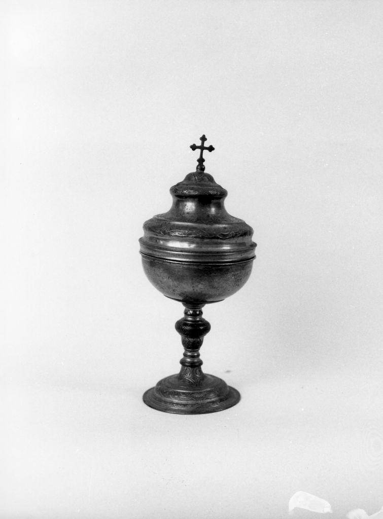 pisside - bottega lucchese (?) (sec. XVIII)