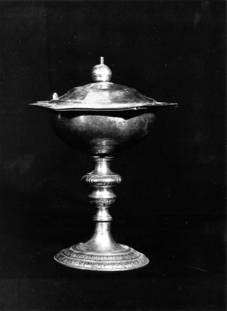 pisside - ambito lucchese (sec. XVIII)