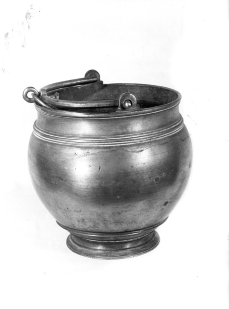 secchiello per l'acqua benedetta - ambito lucchese (inizio sec. XVII)