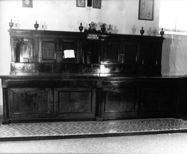 armadio da sacrestia - ambito lucchese (sec. XIX)