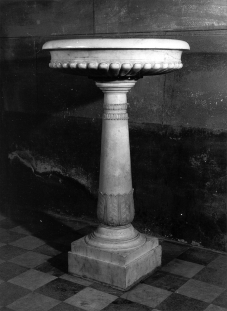 acquasantiera - a fusto, serie - ambito lucchese (sec. XIX)