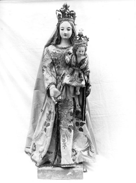 MADONNA CON BAMBINO (statua) - ambito toscano (sec. XIX)