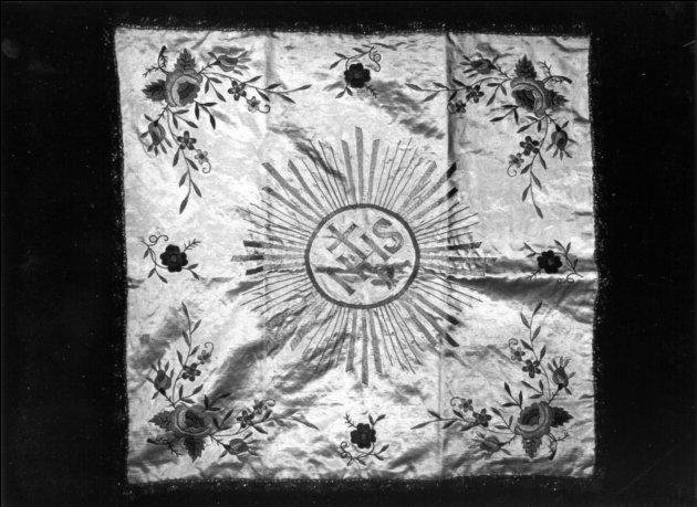 velo di calice - manifattura lucchese (seconda metà sec. XIX)