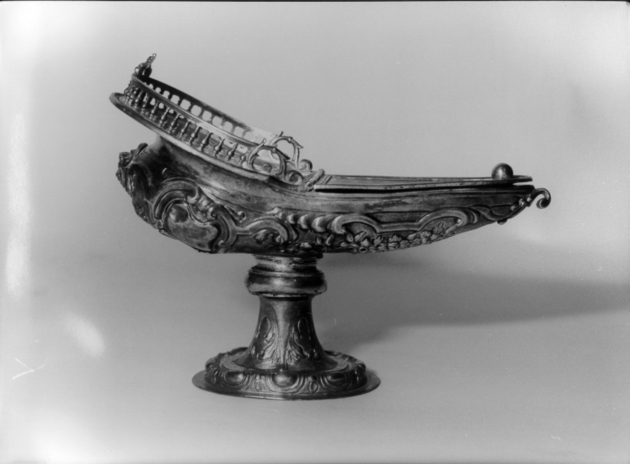 navicella portaincenso - a galeone di Mugnani Domenico Antonio (sec. XVIII)