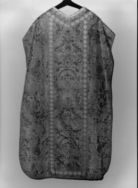 paramento liturgico - manifattura lucchese (secc. XVIII/ XIX)