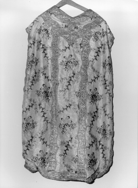 paramento liturgico - manifattura lucchese (sec. XVIII)