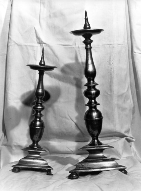 candeliere, serie - ambito garfagnino (secc. XVII/ XVIII)