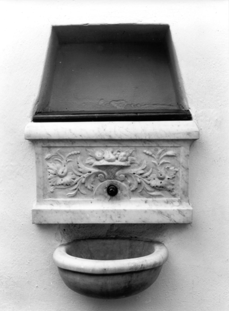 lavabo da sacrestia - bottega toscana (seconda metà sec. XVIII)