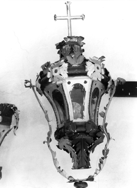 lanterna processionale, serie - ambito garfagnino (sec. XVIII)