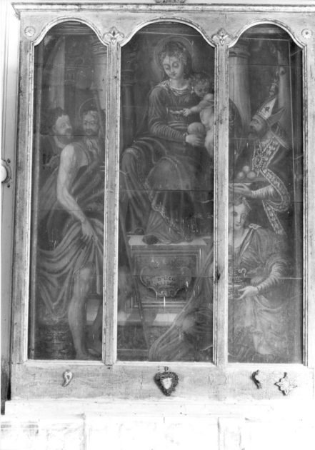 Madonna con Bambino in trono tra San Rocco, San Nicola di Bari e altri due santi (dipinto) - ambito italiano (sec. XVI)