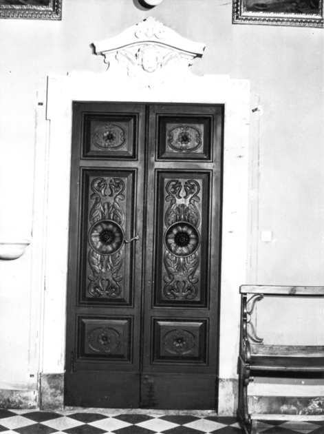 portale - ambito apuoversiliese (sec. XIX)