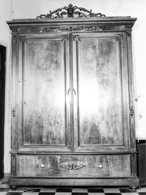 armadio da sacrestia - ambito garfagnino (fine sec. XIX)