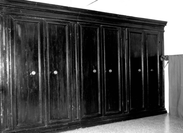 mobile da sacrestia - bottega lucchese (sec. XIX)