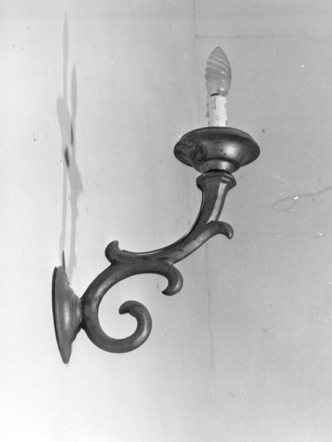 candeliere da parete, serie - bottega toscana (fine/inizio secc. XVIII/ XIX)