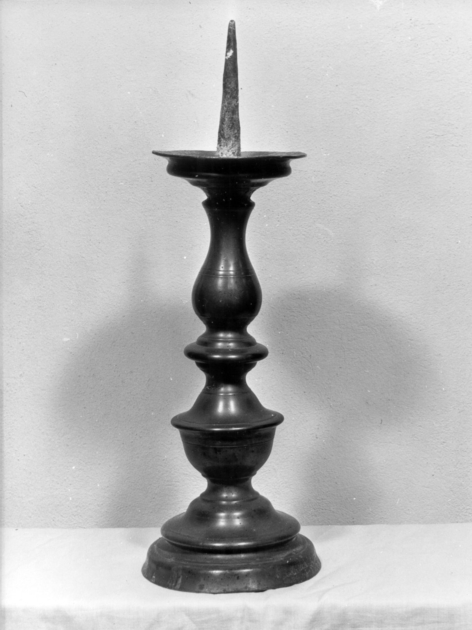 candeliere, serie - bottega toscana (sec. XVII)