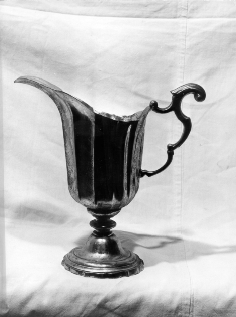 acquamanile - bottega italiana (sec. XVIII)