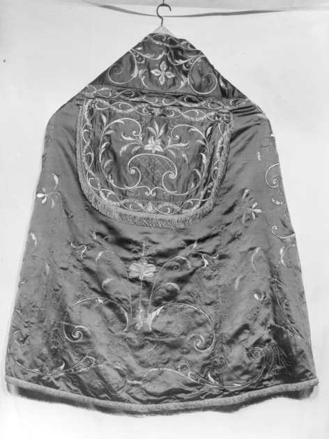 piviale - manifattura italiana (sec. XX)