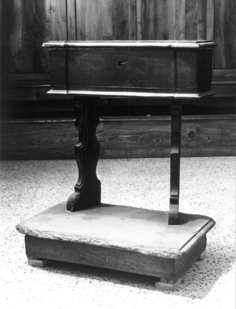 inginocchiatoio - bottega lucchese (fine/inizio secc. XVII/ XVIII)