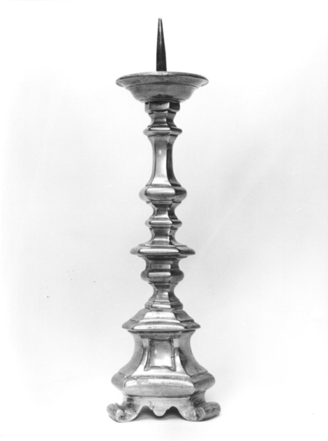 candeliere, serie - bottega toscana (fine/inizio secc. XVIII/ XIX)