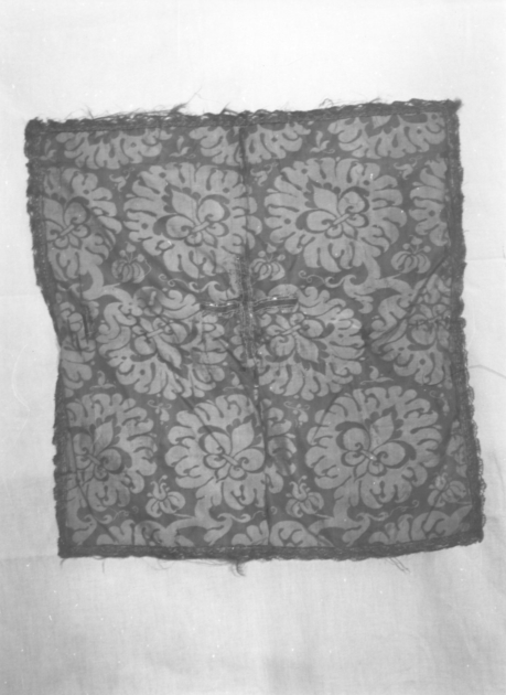 velo di calice - manifattura lucchese (metà sec. XVII)