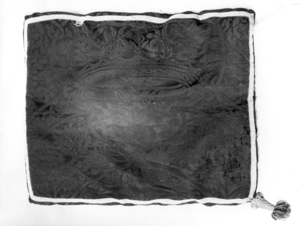 cuscino, serie - manifattura lucchese (fine/inizio secc. XVII/ XVIII)