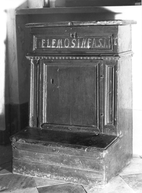 inginocchiatoio - bottega lucchese (sec. XIX)