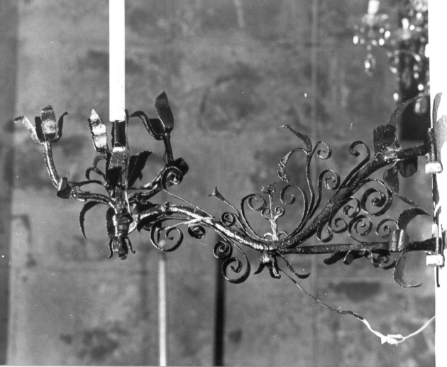 candeliere da parete, serie - bottega lucchese (sec. XVIII)