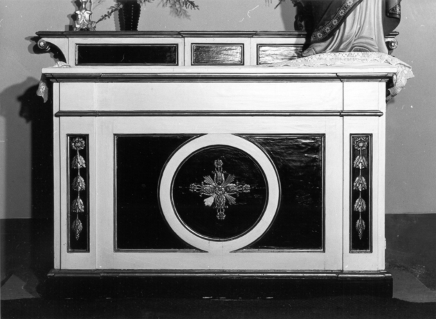 altare - bottega lucchese (fine sec. XIX)