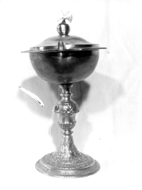 pisside - bottega lucchese (seconda metà sec. XVII)