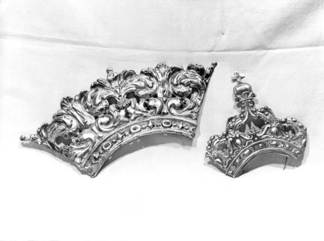 corona da dipinto, serie - bottega lucchese (prima metà sec. XVIII)