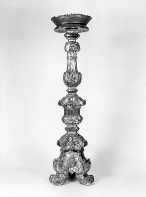 candeliere d'altare, serie - bottega lucchese (ultimo quarto sec. XVIII)