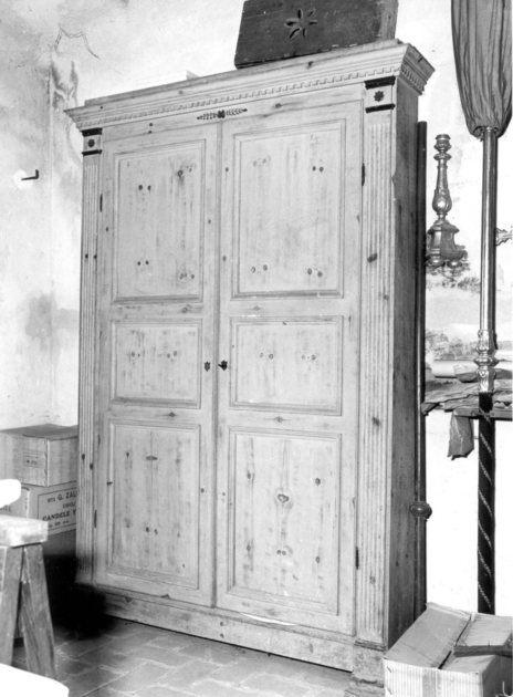 armadio - bottega lucchese (prima metà sec. XIX)