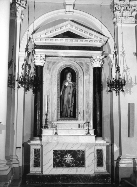 altare - bottega lucchese (primo quarto sec. XX)