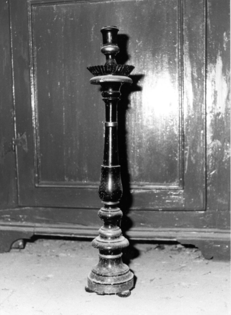 candeliere d'altare, serie - bottega lucchese (seconda metà sec. XIX)