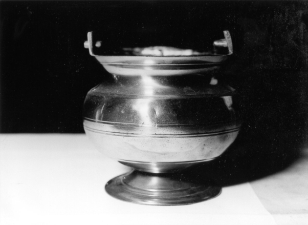 secchiello per l'acqua benedetta - bottega lucchese (sec. XVII)