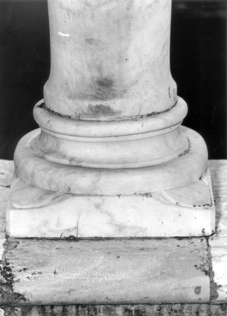 base di colonna, serie di Bartolomeo da Como (attribuito) (sec. XVI)