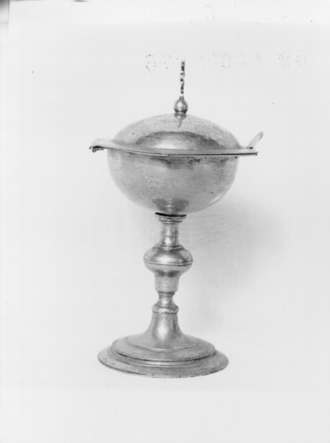 pisside - ambito lucchese (secc. XVII/ XVIII)