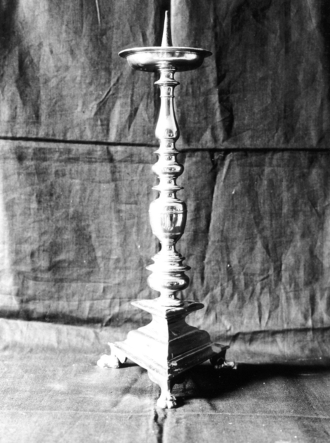 candeliere, serie - bottega versiliese (sec. XVII)